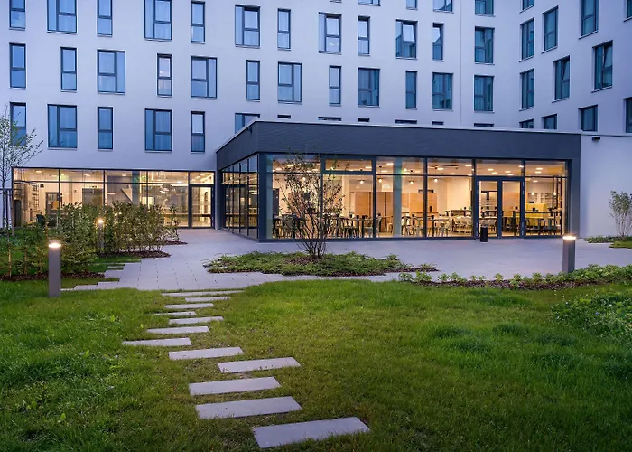 Elaya Augsburg, Trademark By Wyndham 4*