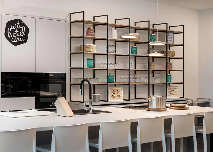 Elaya Augsburg, Trademark By Wyndham